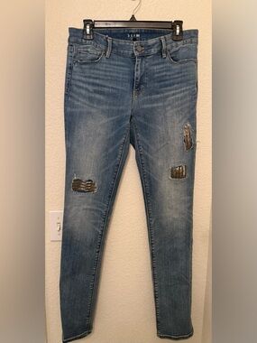 White House Black Market Slim Skinny Blue Jeans with Patch Distress